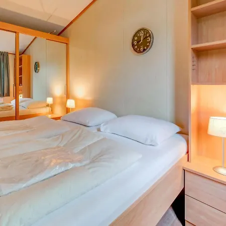 Holiday home Charming Holiday In With Garden